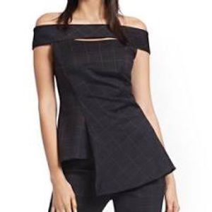 New York & company Asymmetrical Top M